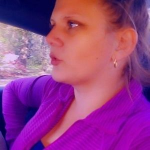 Meet your Posher, Shawna